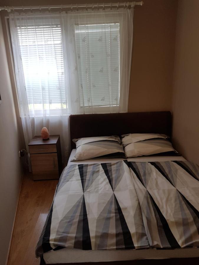 דירות אגר Belvarosi Apartman מראה חיצוני תמונה